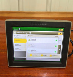 John Deere Gen 4 4240 Universal Display — AutoTrac (Used)