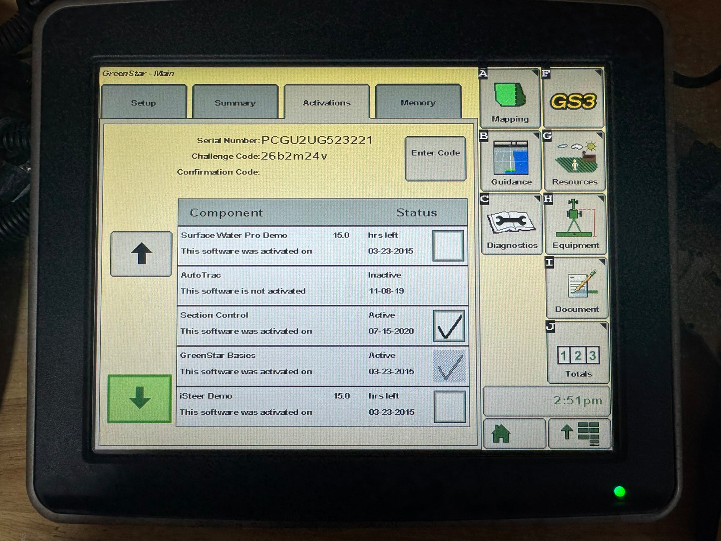 Clean screen condition – 2630 GreenStar 3 display with AutoTrac