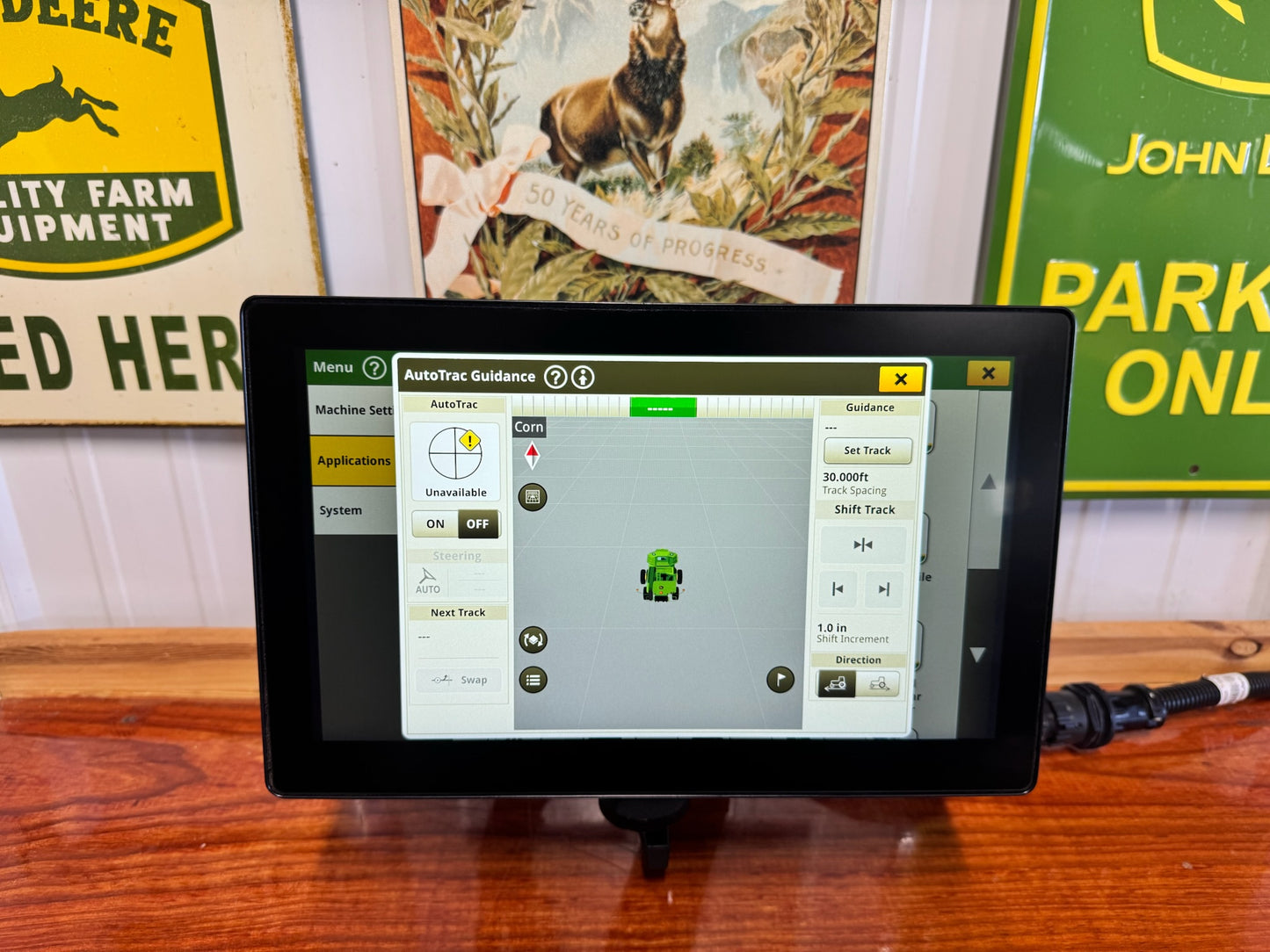 G5 Plus Precision Essentials Display