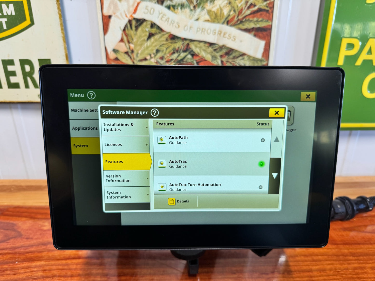 G5 Universal Display - AutoTrac