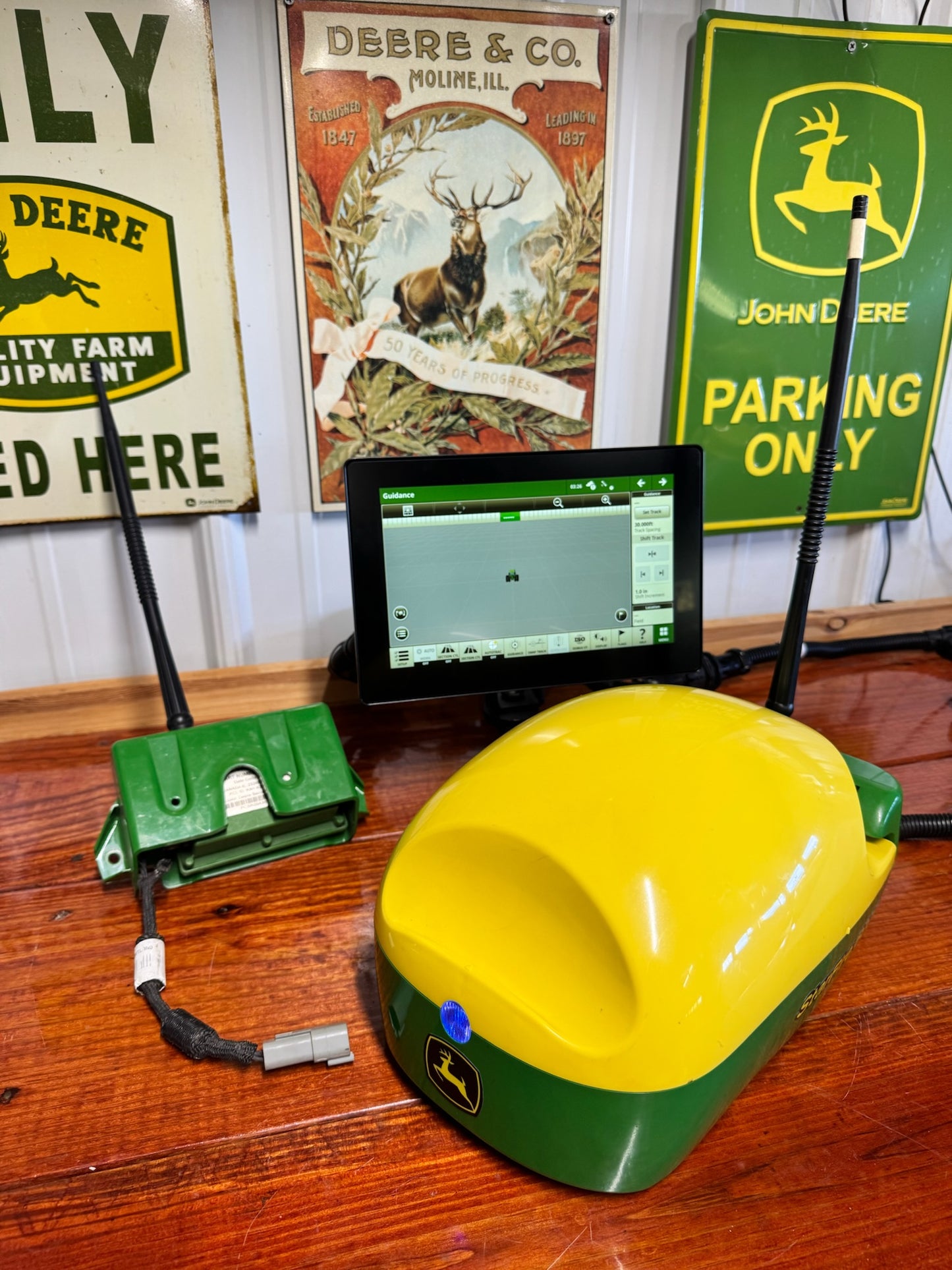 StarFire 6000 Receiver - SF3 / RTK Ready / 450 Radio